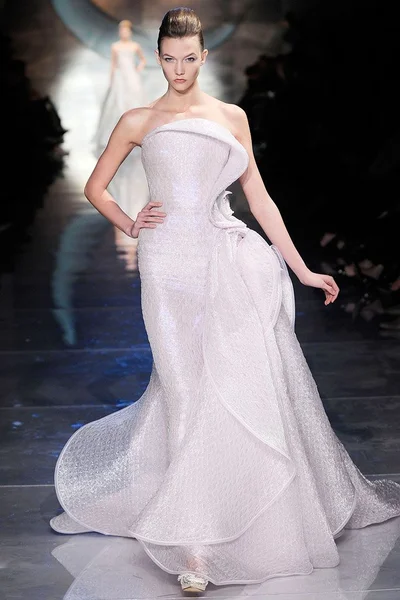 Look 39